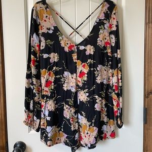 LIKE NEW Billabong romper